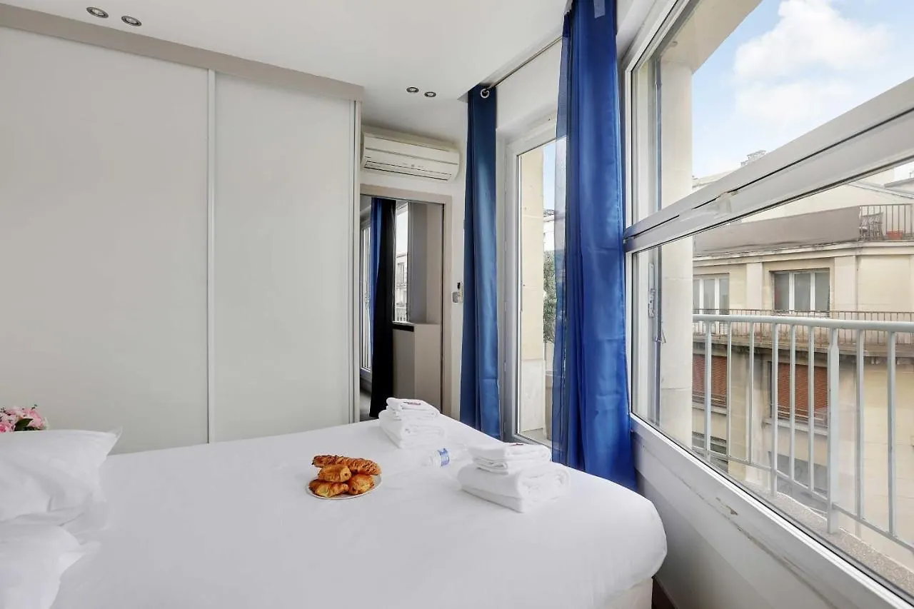Cmg Residence Saint Lazare Paris