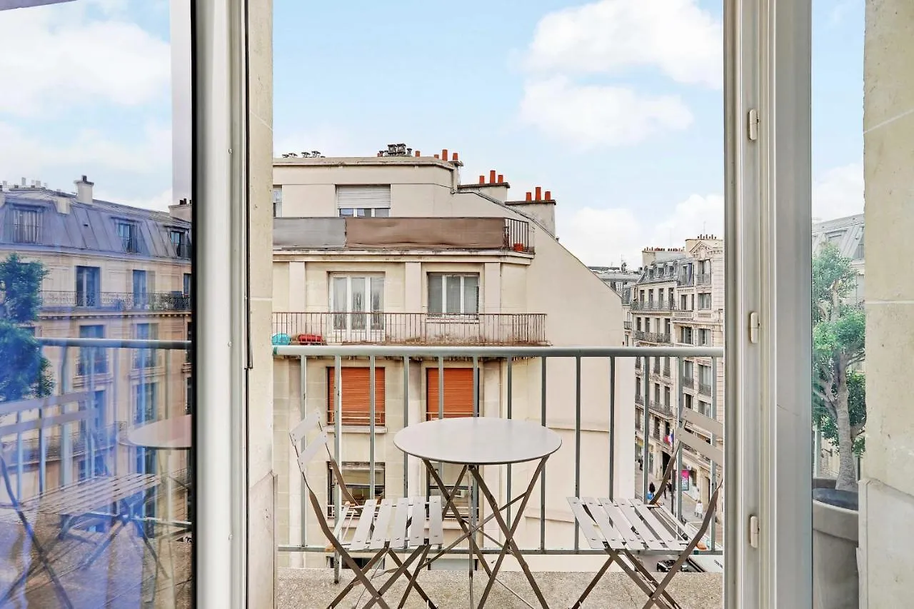 Cmg Residence Saint Lazare Paris France